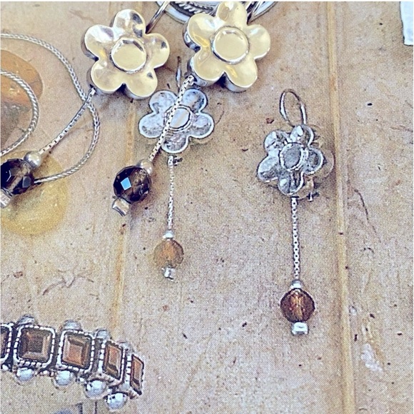 Silpada Rare Flower Earrings Sterling and Smokey Topaz Drop Earrings W0805 - Picture 6 of 7